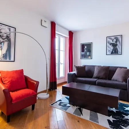 7eme Art 4* Κάννες